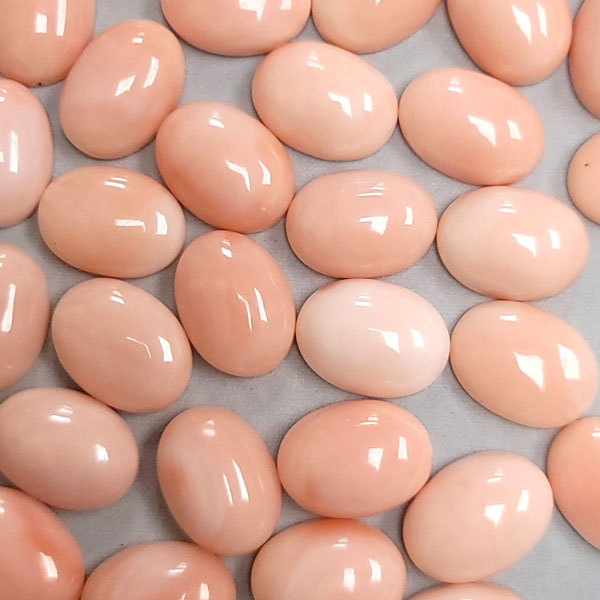 13x18MM OVAL CABOCHON  NATURAL PINK CORAL